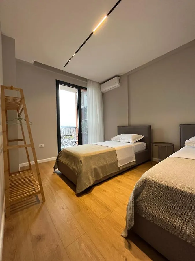 Bliss Apartment تيرانا ألبانيا